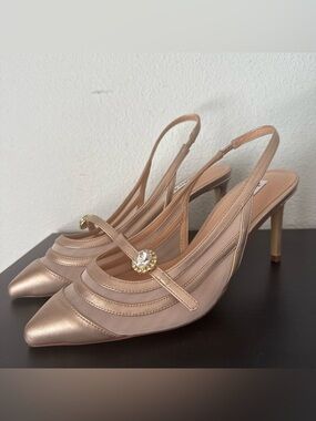 NEW CHARLES DAVID Slingback Pointed Toe Stiletto Heel Pumps